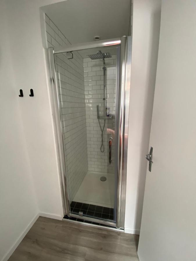 Cosy Flat Carteret - Appartement Centre Bourg - 4 Personnes บาร์เนอวีย์-แกร์เตอเร ภายนอก รูปภาพ