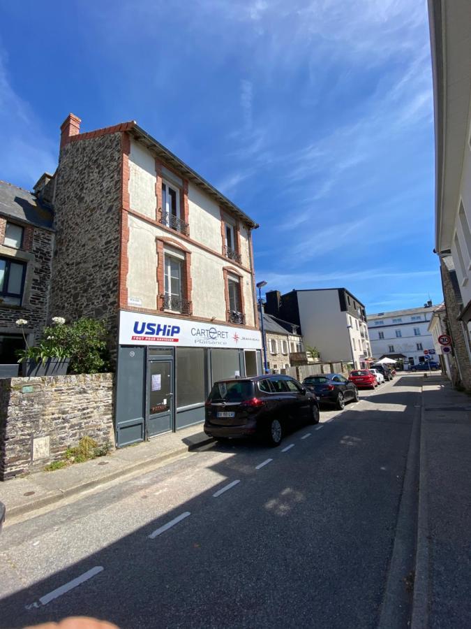Cosy Flat Carteret - Appartement Centre Bourg - 4 Personnes บาร์เนอวีย์-แกร์เตอเร ภายนอก รูปภาพ