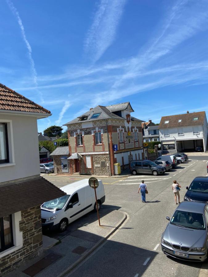 Cosy Flat Carteret - Appartement Centre Bourg - 4 Personnes บาร์เนอวีย์-แกร์เตอเร ภายนอก รูปภาพ
